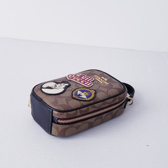 COACH Eva Phone - Picture 5 of 9